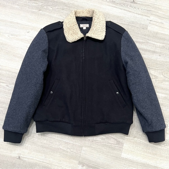 Wallace Barnes Sherpa Collar Wool Bomber Jacket Men's size Large